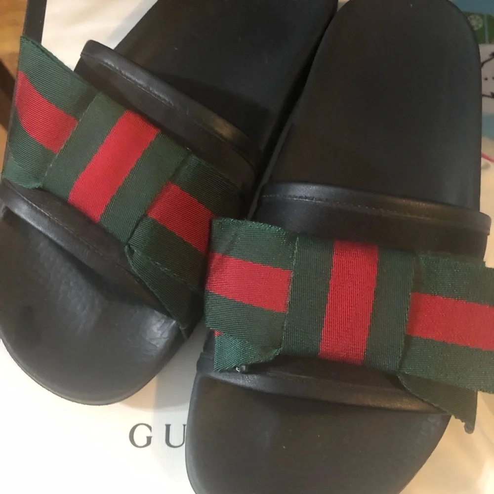 Authentic Gucci Slides USED in GREAT Condition. PRICE IS FIRM - Picture 2 of 9